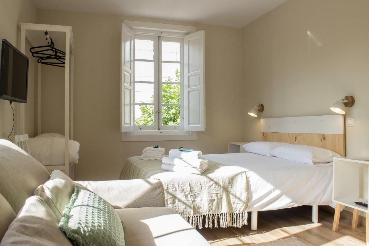 Hostal Lierganes Fluviarium Rooms Exteriér fotografie